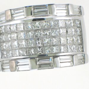 Diamond Invisible Rings